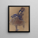 Danseuse stående i profil - Edgar Degas — indrammet kunstværk på væggen