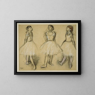 Tre studie af en danser i fjerde position - Edgar Degas — indrammet kunstværk på væggen
