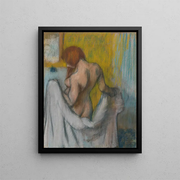 Kvinde med et håndklæde - Edgar Degas — indrammet kunstværk på væggen