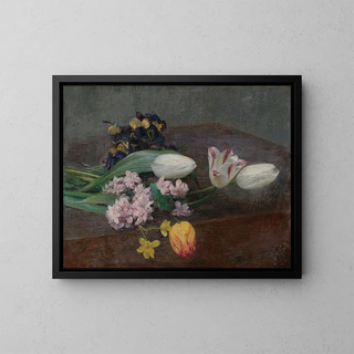 Jacinthes, tulipaner og stemorsblomster placeret på et bord - Henri Fantin-Latour — indrammet kunstværk på væggen