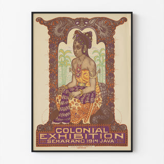 Historisk plakat – Kolonialudstilling i Semarang, 1914, vist i en tynd ramme på en lys væg.