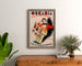 Vintage reklameplakat Oscaria, sko, indrammet over en trækommode mellem planter.