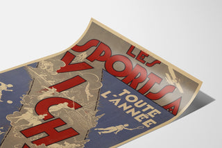 Vintage turistplakat – Vichy, sport året rundt, vist på en buet papirlap i perspektiv.