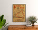 Vintageplakat Circuit d’Anjou, vandring, indrammet over en kommode i træ mellem planter.