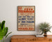 Vintage plakat Le Merlerault, byfest, indrammet over en kommode i træ, mellem planter.