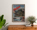 Vintageplakat Mont-Revard, tandhjulsbane, indrammet over en kommode i træ mellem planter.