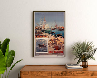 Vintageplakat Port marchand. Marseille, indrammet over en trækommode mellem planter.