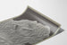 Vægplakat Skulptur af en mandlig, skægget hoved i relief