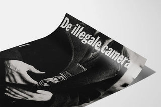 Vintage plakat af den illegale kamera i sort-hvid