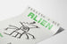 Plakat 'Feeling a Bit Alien' til fejring af personlige forskelle