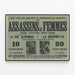 Plakat Vintage Les Assassins de Femmes af Alexis Bouvier — indrammet kunstværk på væggen