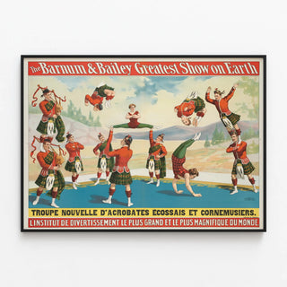 Plakat vintage Barnum & Bailey - Skotsk trup af akrobater og sækkepiber — indrammet kunstværk på væggen