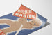 Vintage plakat Uretfærdigt over for babyer – Illustration af baby i nød
